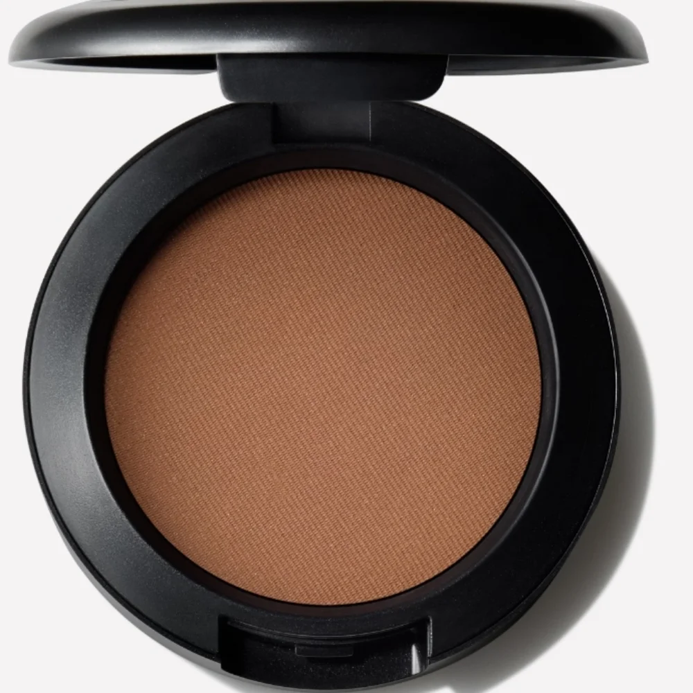 MAC Cosmetics price firm